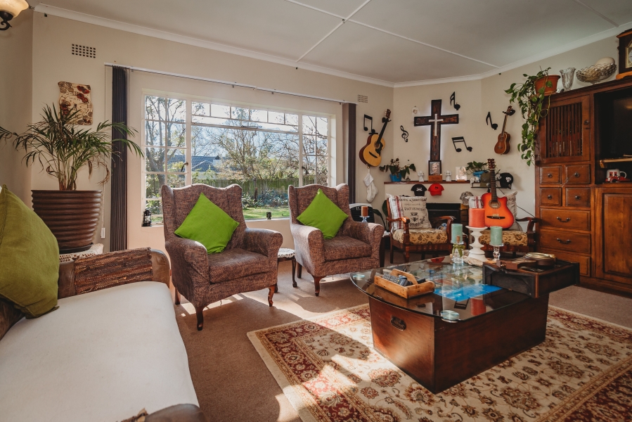 4 Bedroom Property for Sale in Heatherlands Western Cape